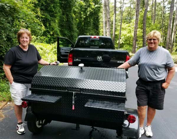New Carolina Pig Cooker grill owner from Gastonia, North Carolina.